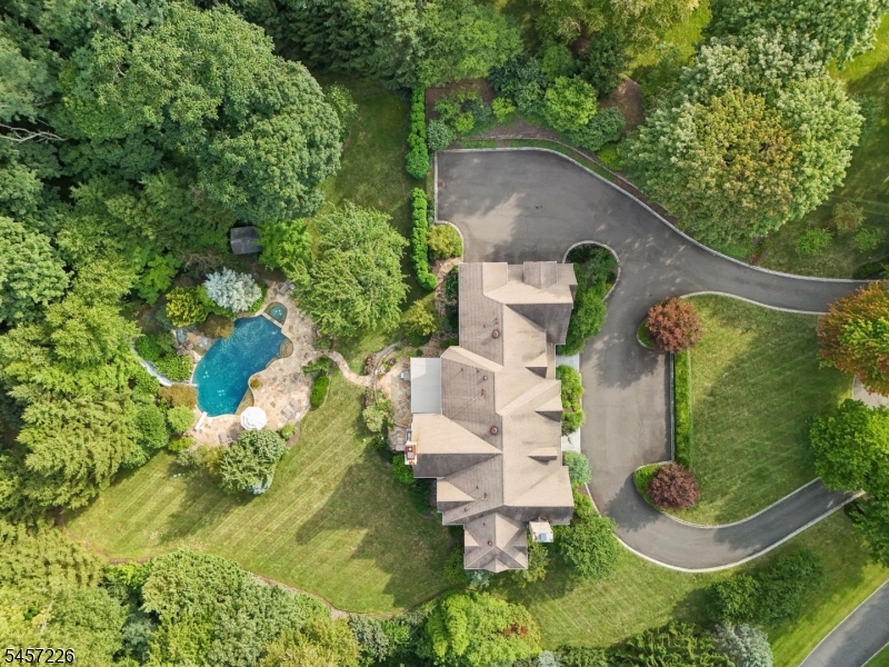 main property photo 49