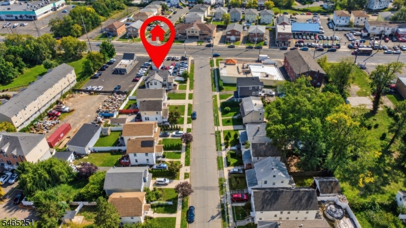 main property photo 29