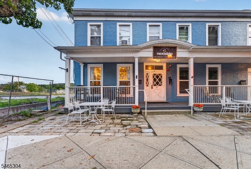 main property photo 15