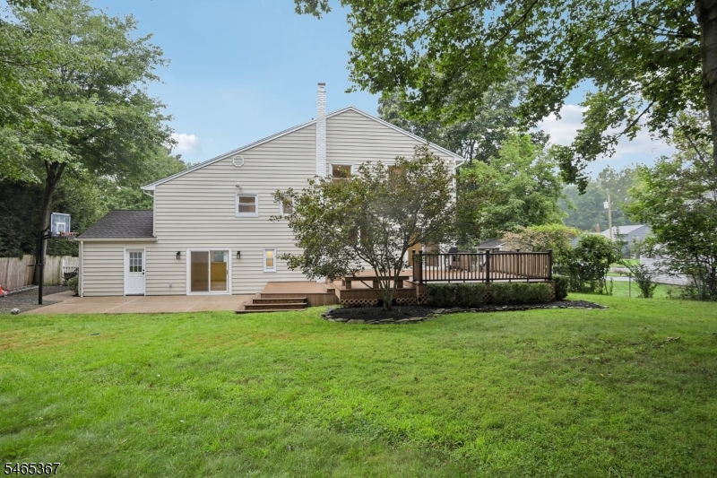 main property photo 45