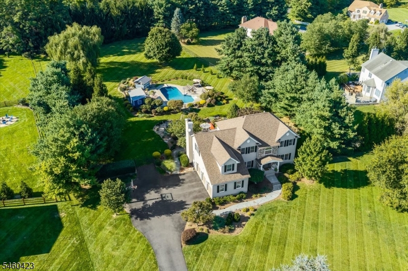 main property photo 45