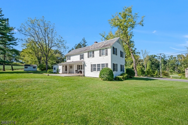 main property photo 33