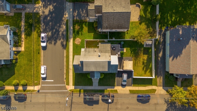 main property photo 33