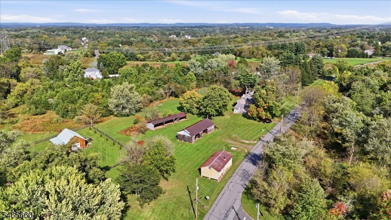 main property photo 36