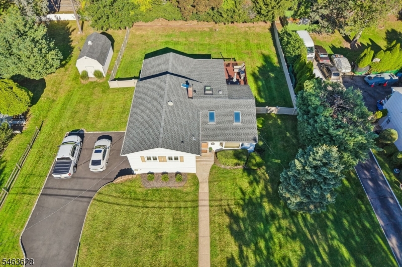 main property photo 34