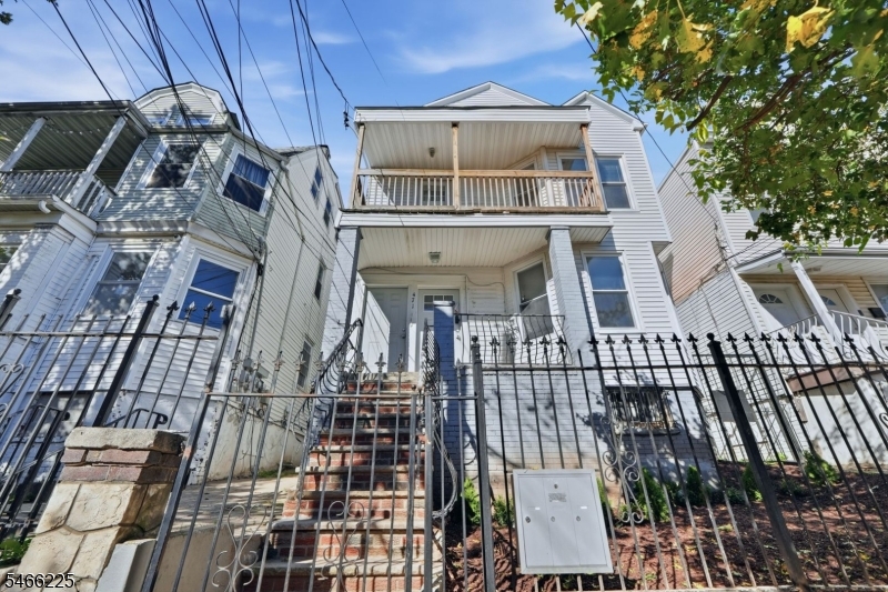 main property photo 35
