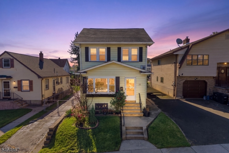main property photo 4