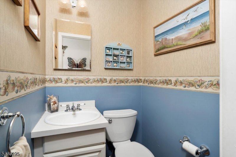 main property photo 12