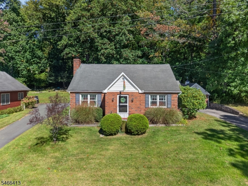 main property photo 23