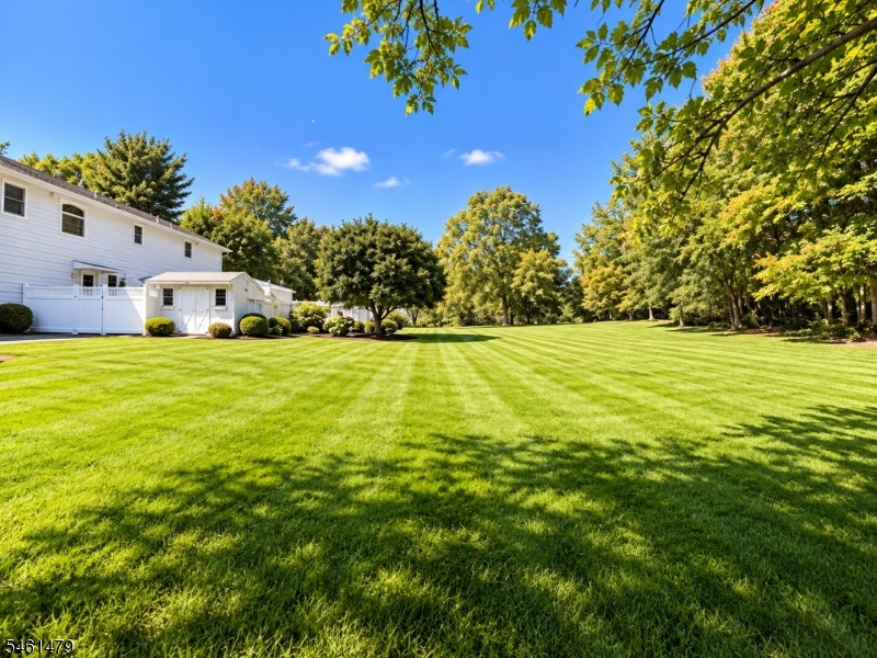main property photo 25