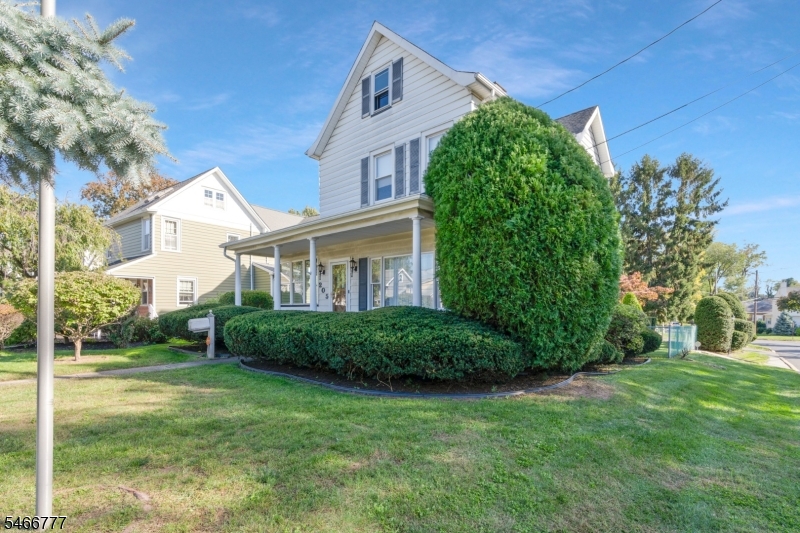 main property photo 35