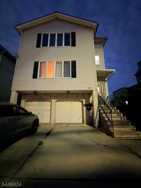 main property photo 13