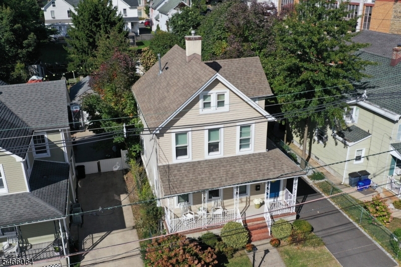 main property photo 32