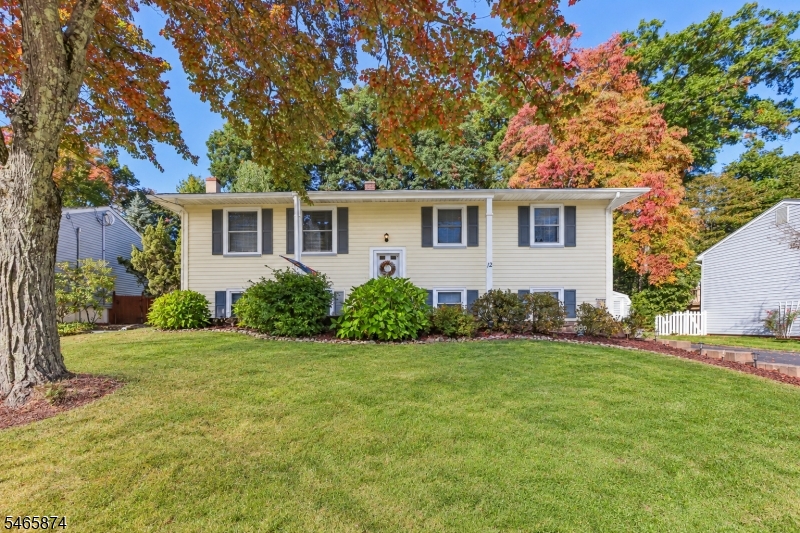 main property photo 28