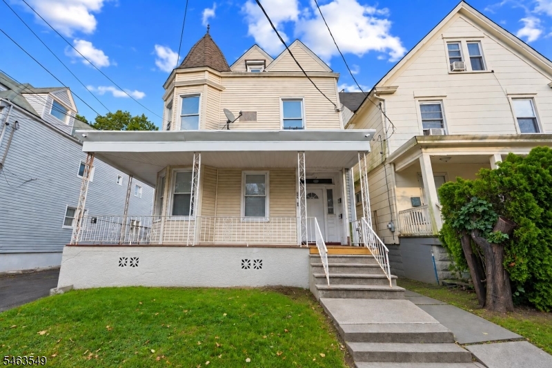 main property photo 23