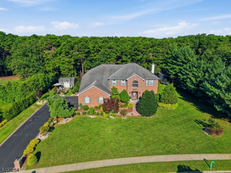 main property photo 47