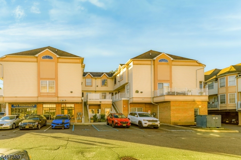 main property photo 32