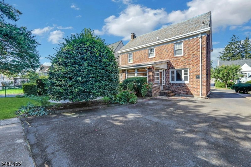 main property photo 42
