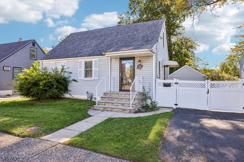 main property photo 1