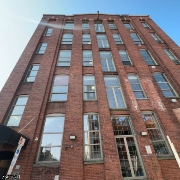main property photo 49