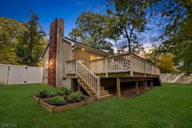 main property photo 32
