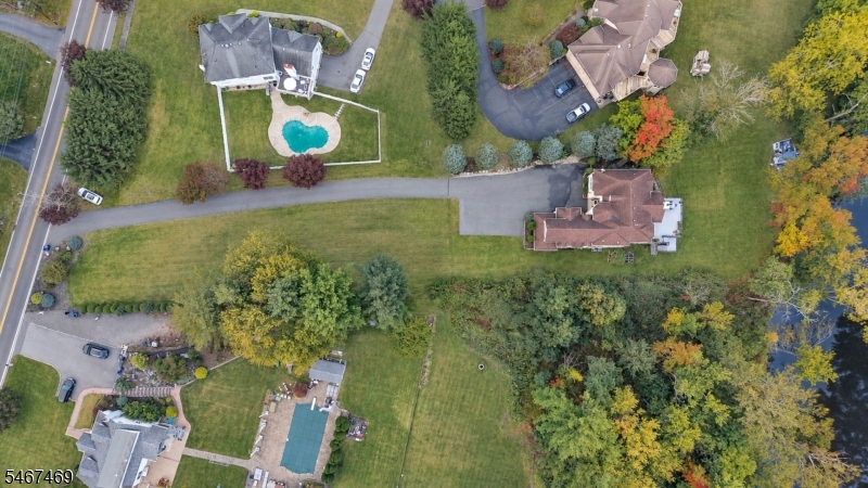 main property photo 45