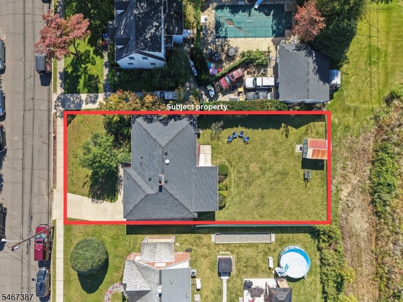main property photo 31