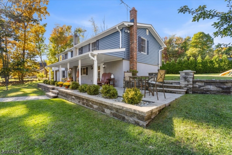 main property photo 4