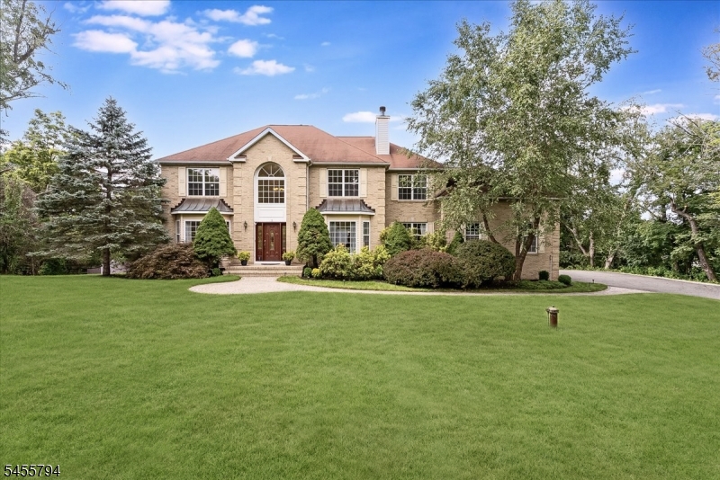 main property photo 41