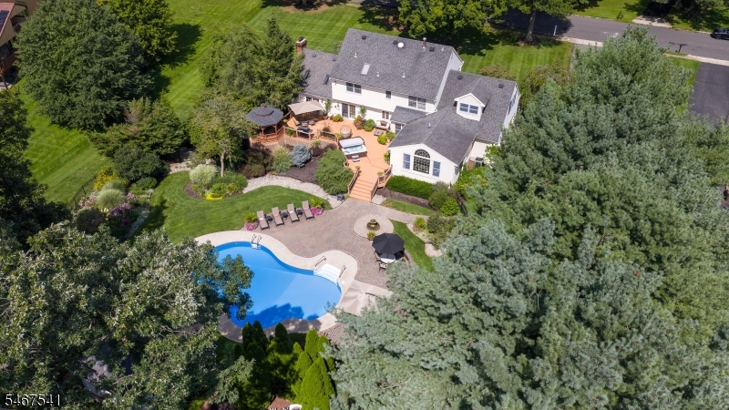 main property photo 42