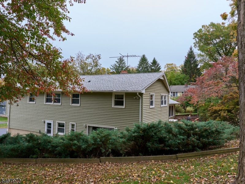 main property photo 41