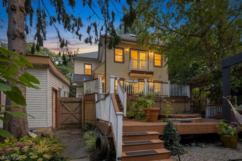 main property photo 43