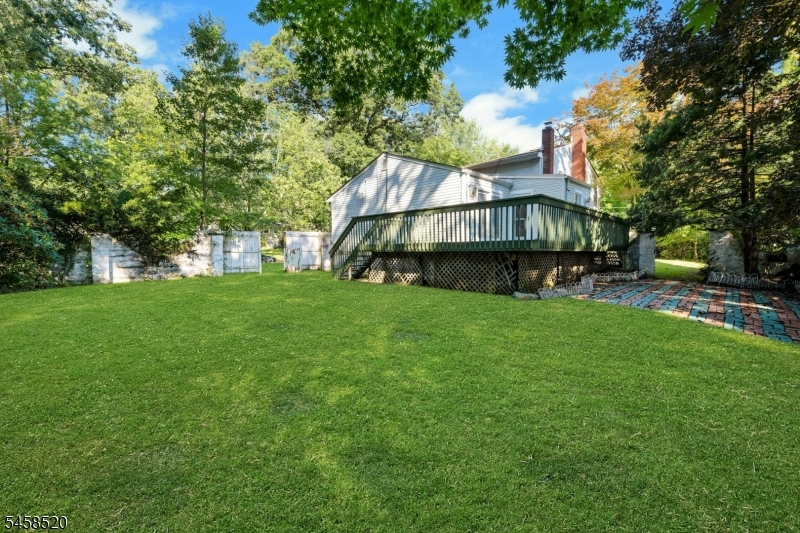 main property photo 36