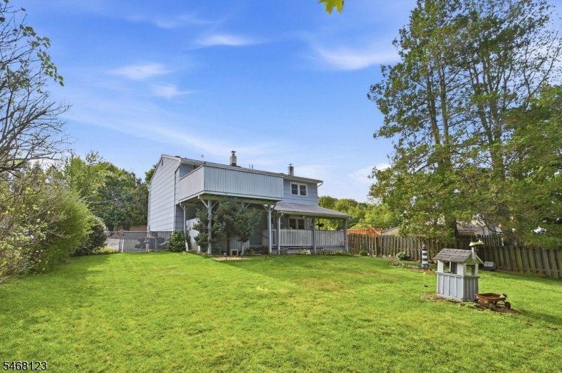 main property photo 30