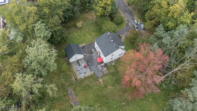 main property photo 33