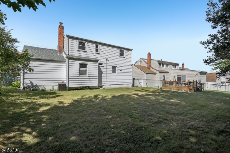 main property photo 21
