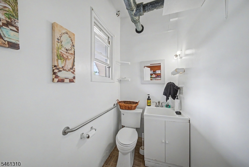 main property photo 24