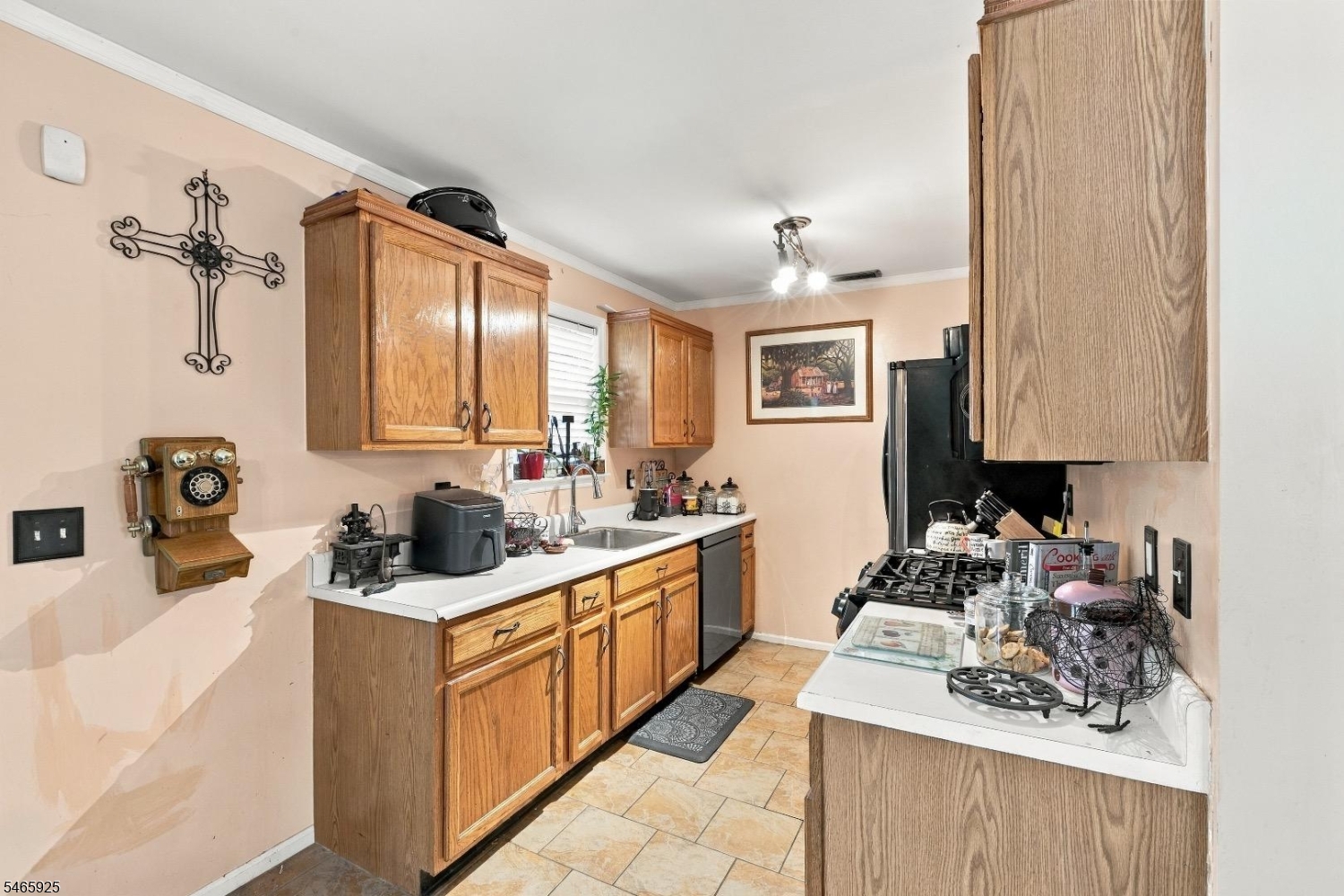 main property photo 14