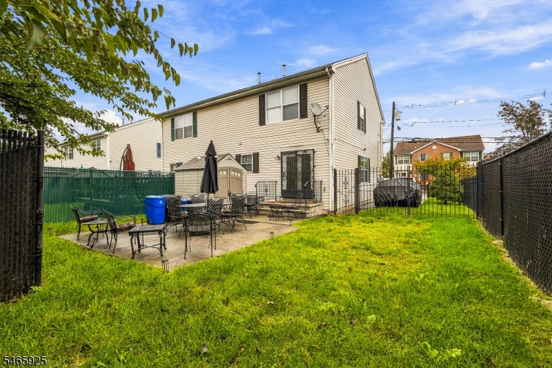 main property photo 35