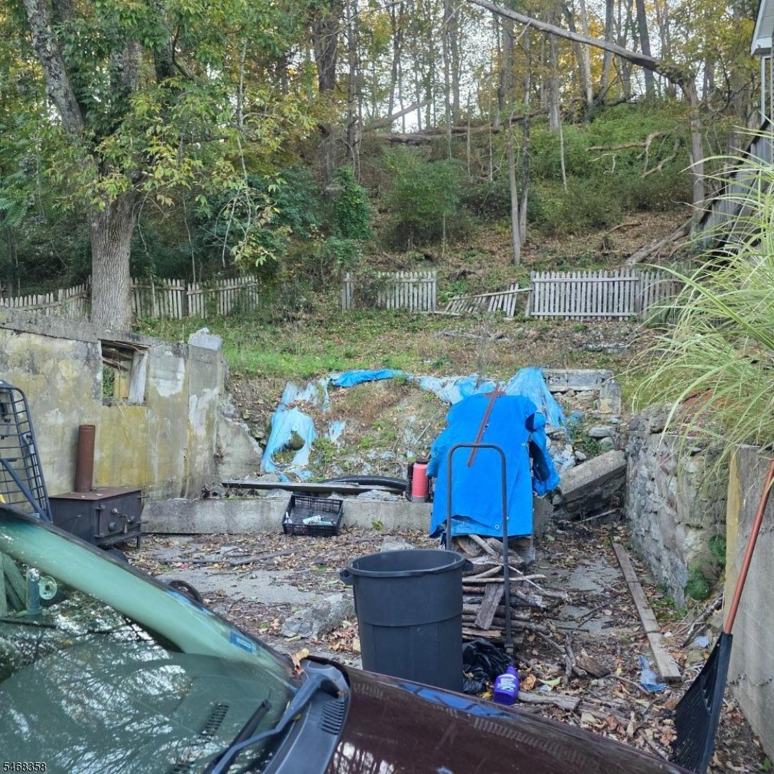 main property photo 27