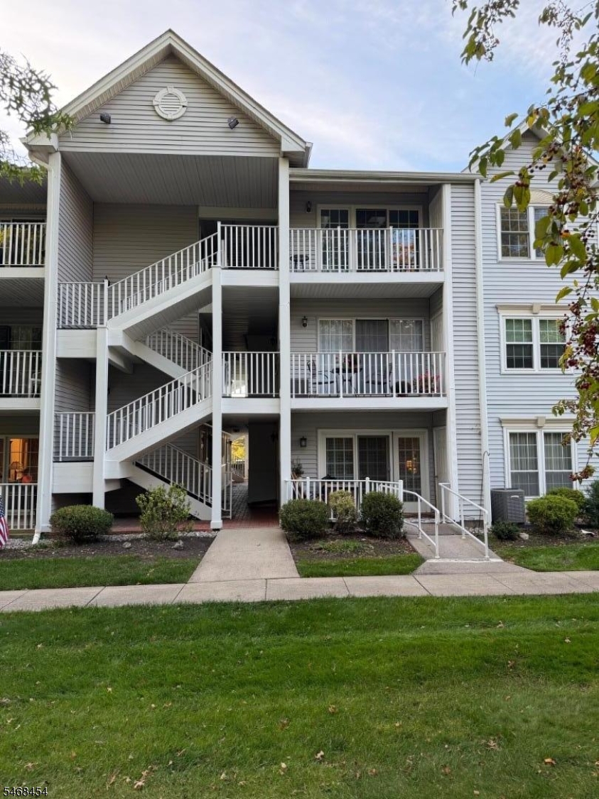 main property photo 0