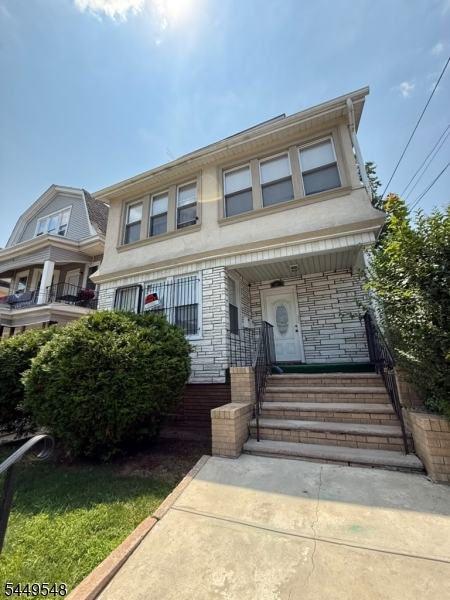 main property photo 0
