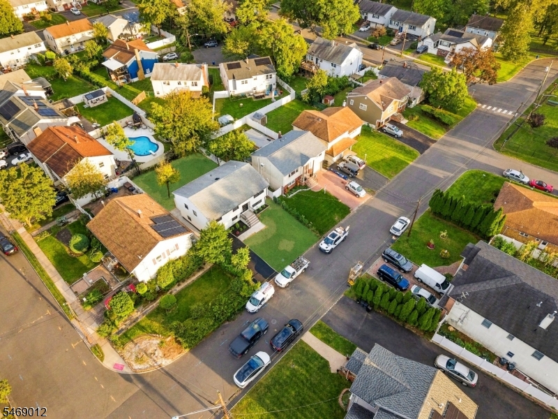 main property photo 43