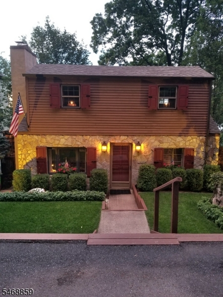 main property photo 45