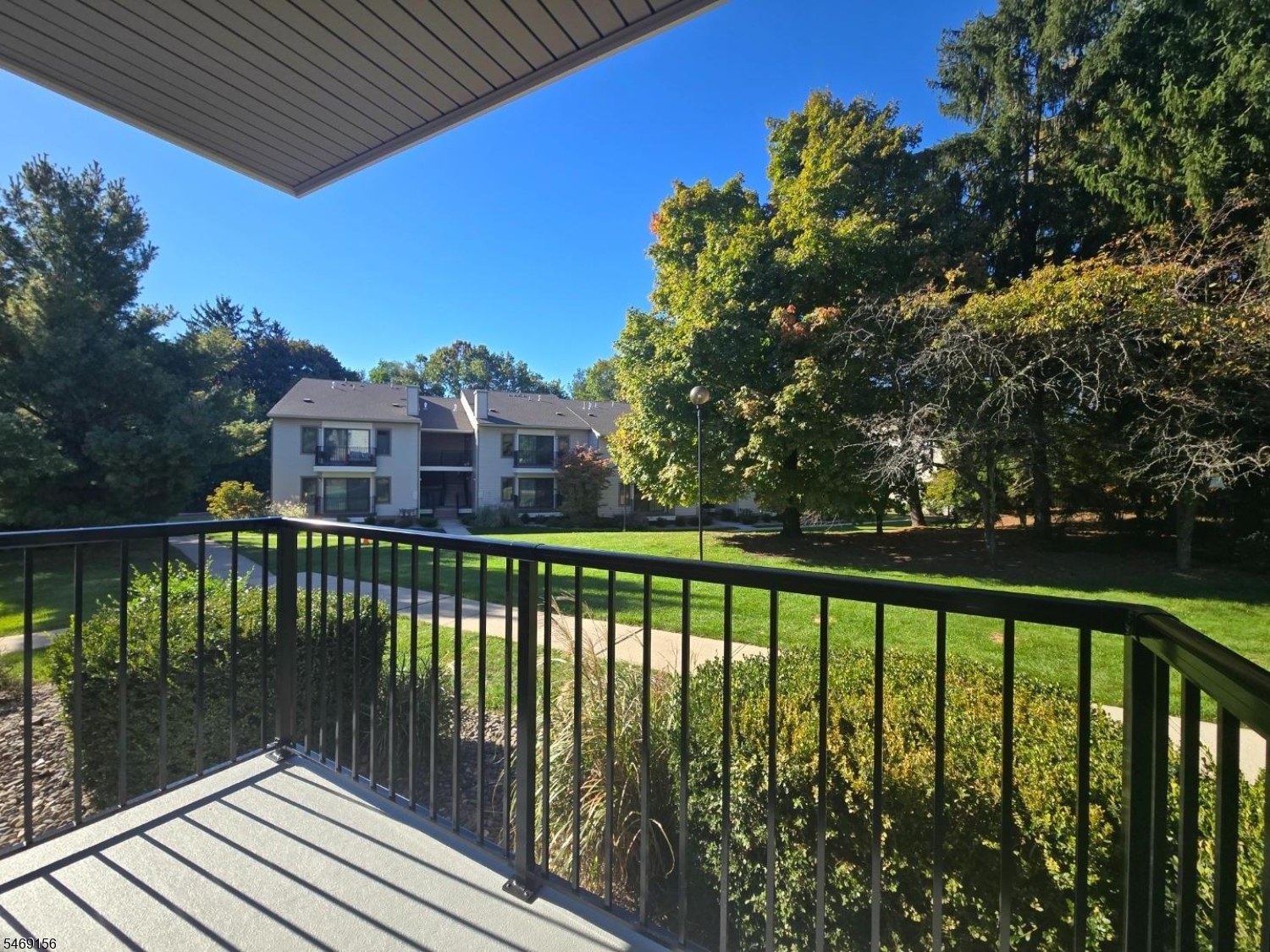 main property photo 27