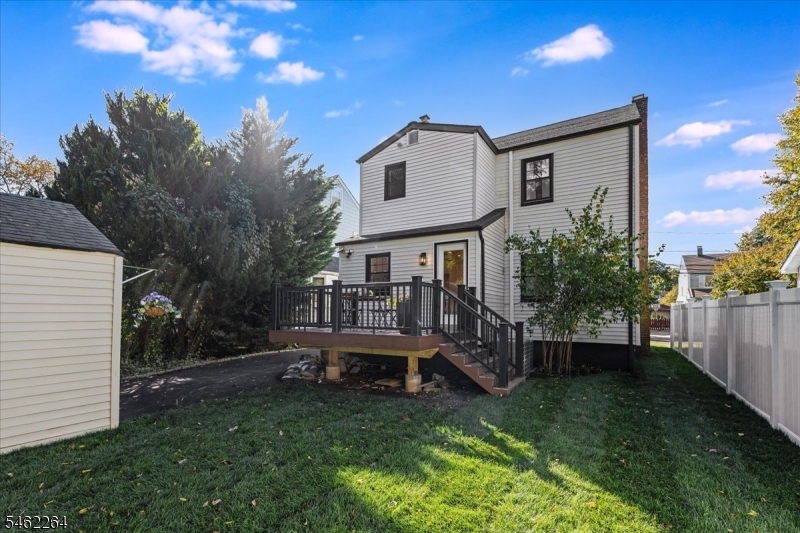 main property photo 23