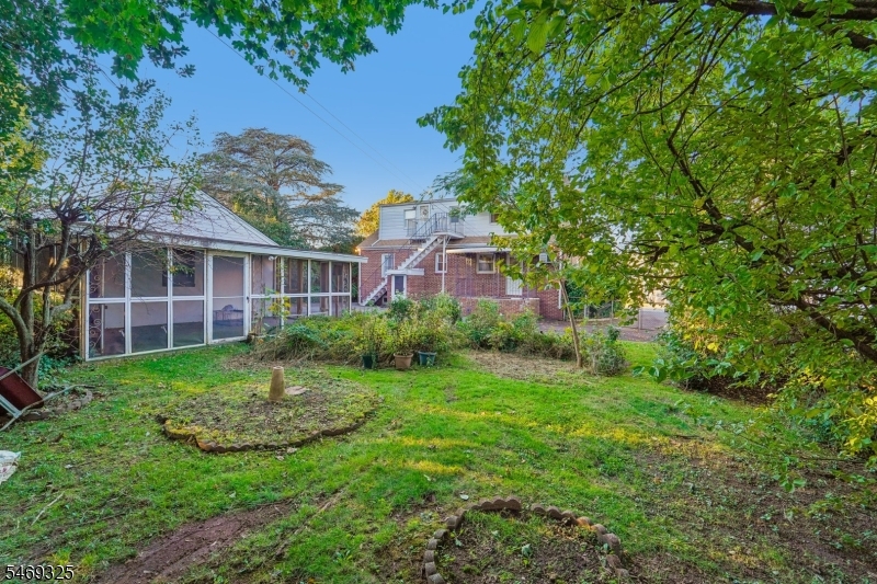 main property photo 43