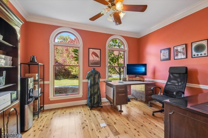main property photo 35
