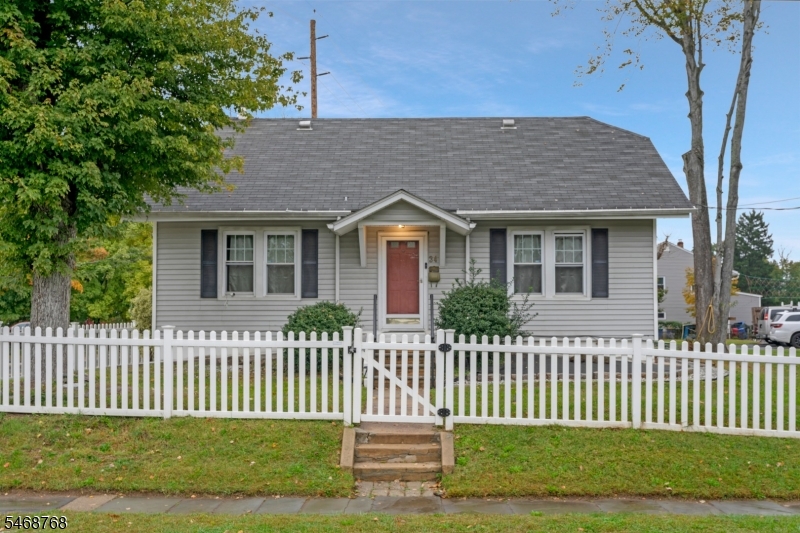 main property photo 0