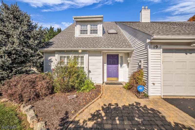 main property photo 0